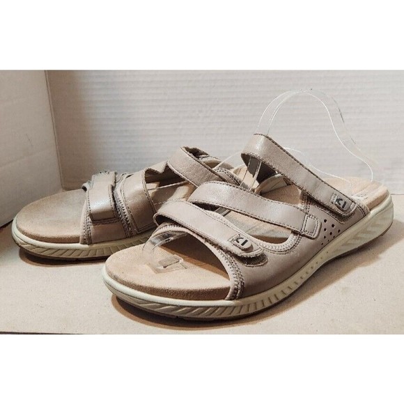 Earth Shoes Women's‎ Sz 11M Mira Loures Taupe Tan Leather Strappy Slide Sandals - Picture 1 of 12